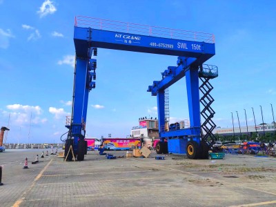 500ton Mobile Boat Hoist